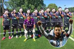 10 người hùng dân tộc Messi xuất hiện trên sân cỏ