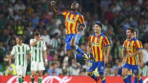Betis 3-6 Valencia: Thắng tưng bừng, Los Che vượt mặt Real
