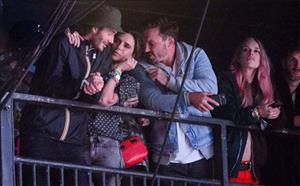 Vợ chồng nhà Beckham mâu thuẫn vì người đẹp nổi loạn