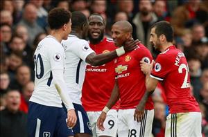 Dele Alli nguyền rủa Young ở trận gặp MU