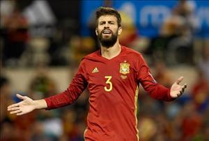Hãy ngừng la ó Gerard Pique
