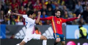 Real Madrid nhận tin buồn từ Isco