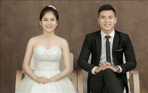 Hậu vệ Thế Nhật cưới vợ xinh đẹp
