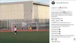 Ronaldo khoe con trai ghi 6 bàn trong một trận đấu