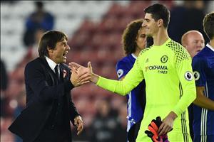 Conte: Tôi không có quyền quyết định tương lai Courtois