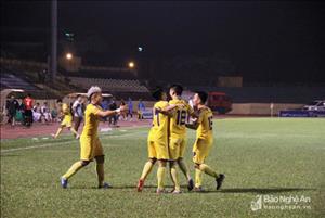 SLNA 3-2 Long An: Suất xuống hạng chính thức có chủ