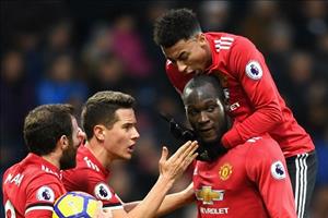 Hành động không ăn mừng của Lukaku bị chỉ trích là lố bịch