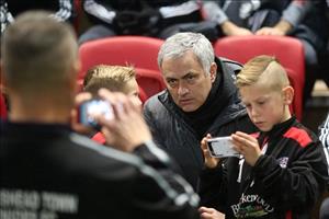 Mourinho gây sốc: “Nhiều cầu thủ M.U không muốn thi đấu”