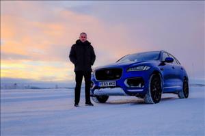 'Xế hộp' yêu thích của các HLV bóng đá