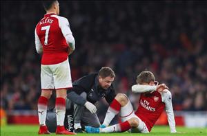 HLV Wenger xác nhận 2 trụ cột Arsenal nghỉ dài hạn
