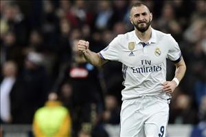 Benzema vượt qua kỷ lục ghi bàn của Henry