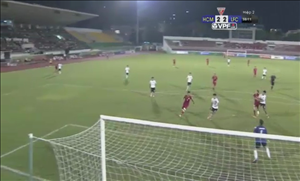 Cận cảnh góc quay chứng minh trọng tài không sai trận TPHCM 5-2 Long An