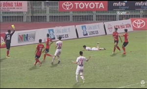 Cận cảnh 3 tình huống HAGL xứng đáng hưởng 11m ở trận thắng Long An