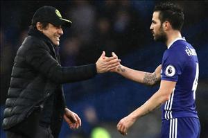 Từ người thừa thành người hùng, Fabregas được Conte tán dương