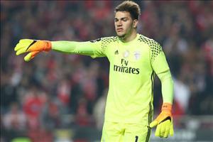 Man City sắp thanh lý Bravo vì thủ thành Benfica