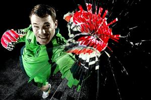 Manuel Neuer: Bắt bóng theo cách của Neuer