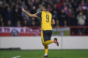 Sevilla lên kế hoạch rút ruột Arsenal