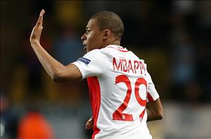Mbappe bất ngờ tỏ tình với PSG