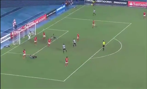 Siêu phẩm ngả bàn đèn nhân đôi có một không hai