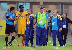 Trọng tài đã chính xác khi từ chối bàn thắng của Thanh Hóa