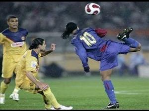 Tuyển tập các màn qua người đỉnh cao của bóng đá thế giới