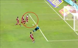 Pha bỏ lỡ bàn thắng trong truyền thuyết