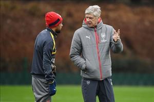HLV Wenger âu lo trước thềm đại chiến Liverpool vs Arsenal