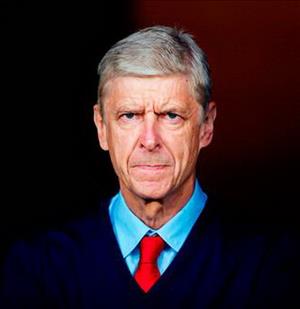 Wenger thừa nhận áp lực phải thắng trước trận gặp Man City