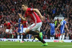 Thăng hoa phong độ, Herrera vẫn lo mất chỗ ở Man Utd