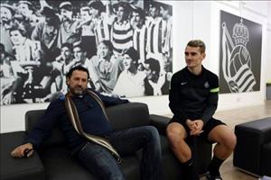 Antoine Griezmann thừa nhận có sự quan tâm từ M.U