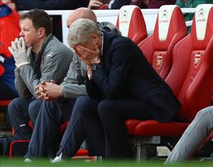 CĐV Arsenal chia thành hai nửa: Tương lai Wenger sắp chấm dứt?