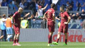 AS Roma 1-3 Lazio: Vẫy cờ trắng trong cuộc đua Scudetto