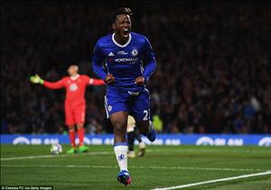 Tottenham rút ruột Chelsea nhưng không thành công