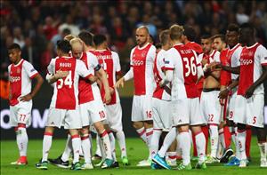 Dư âm Ajax 0-2 MU: Đúng là khôn đâu tới trẻ!