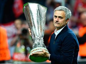 Mourinho: Tôi dở tệ khoản chọn đội mà chơi