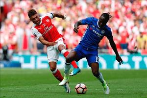 Antonio Conte bênh học trò: “Victor Moses không ăn vạ, chỉ ngã ra vì quá mệt”