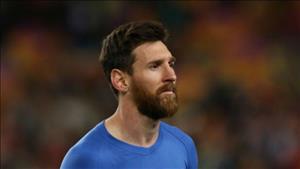 Ngôi sao Messi mang tiếng cười cho trẻ em vùng chiến sự