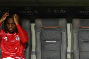 Ronaldo thúc giục Real Madrid giải cứu Cậu bé vàng