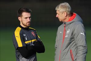 Sao Arsenal phấn khởi với đổi mới chiến thuật của Wenger