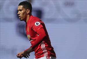 5 đội bóng xếp hàng hỏi mua Smalling