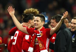 MU nhắn Barca: Đủ 60 triệu bảng thì nói chuyện về Herrera