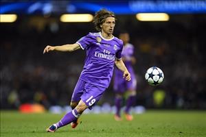 Arsenal muốn gây sốc với Modric