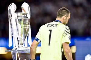 Buffon chỉ trích fan Ý hả hê với thất bại của Juventus