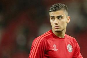 Chủ tịch Valencia tới Anh ký hợp đồng với sao M.U