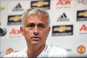 Mourinho thêm một lần “đá đểu” Arsenal và Wenger