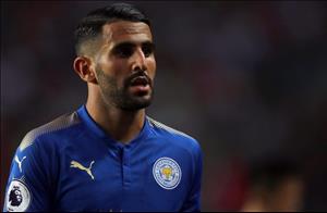 Mahrez rời Leicester nhưng không đến Arsenal