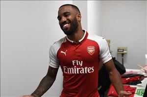 Arsenal du đấu châu Á: Có Lacazette không Sanchez