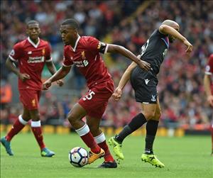 Klopp quyết không tống khứ người thừa ra khỏi Liverpool