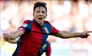 Máy bay bà già nóng bỏng của con trai HLV Diego Simeone