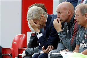 Arsenal không có tiền mua cầu thủ lớn